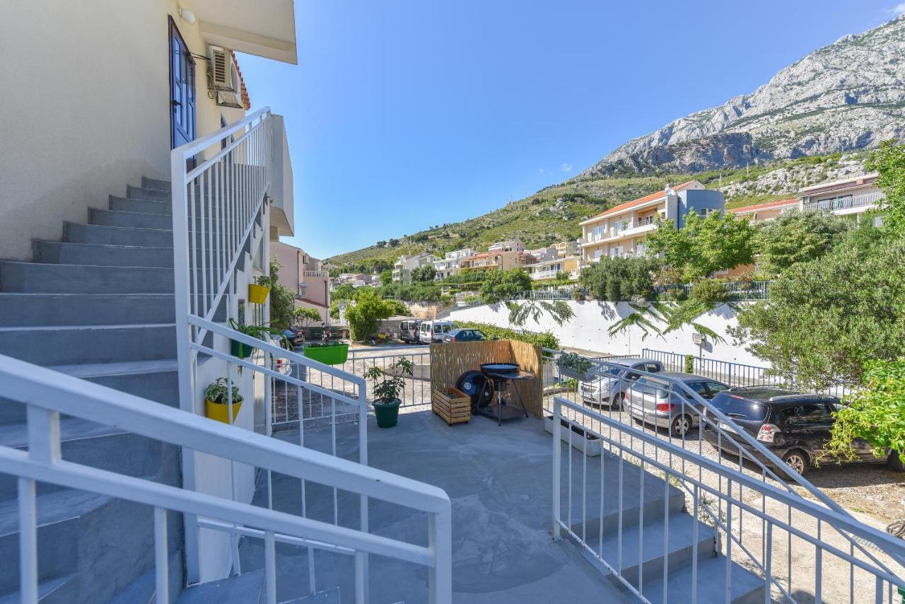 Apartments Marsela Tučepi エクステリア 写真