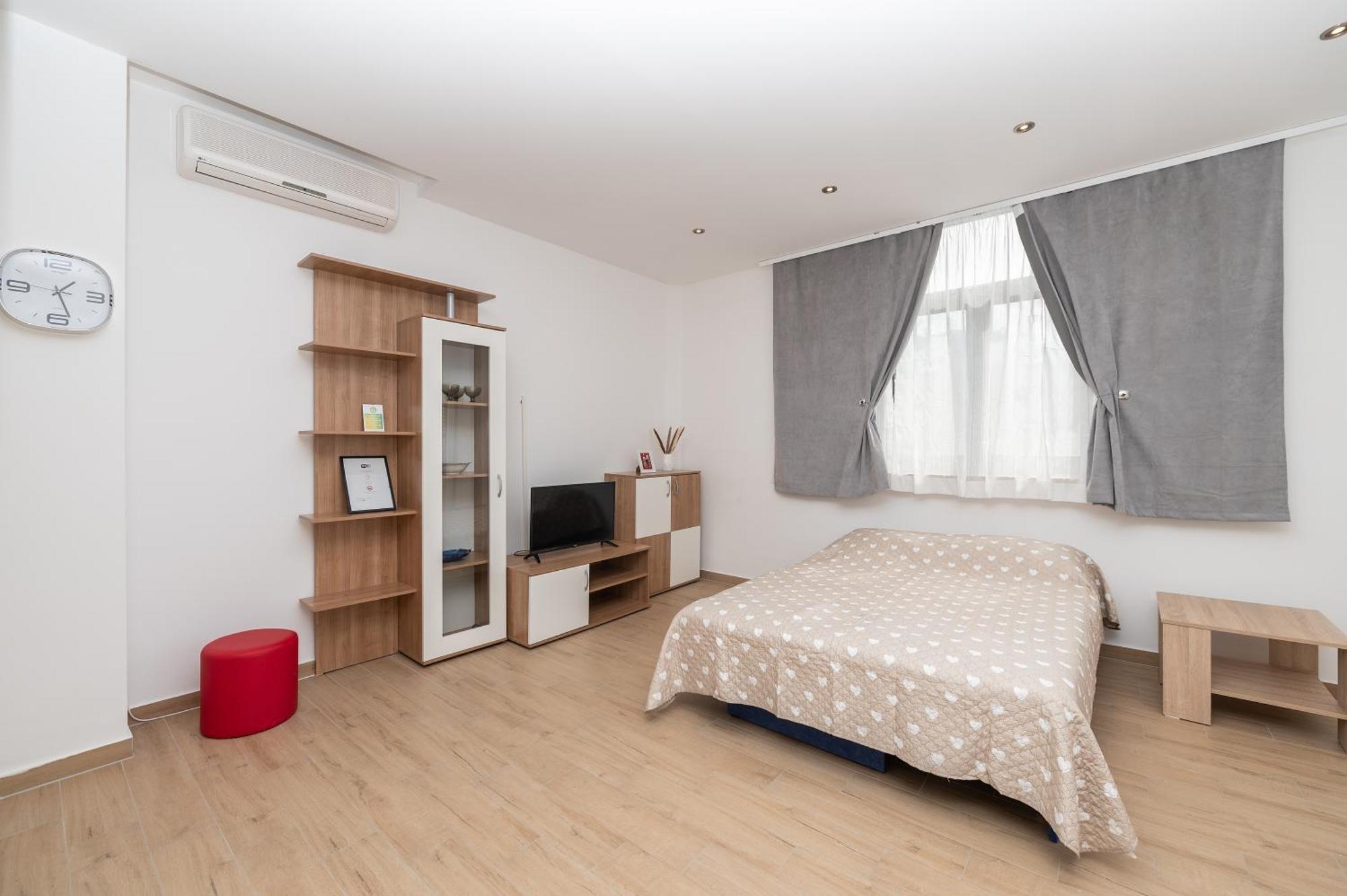 Apartments Marsela Tučepi エクステリア 写真