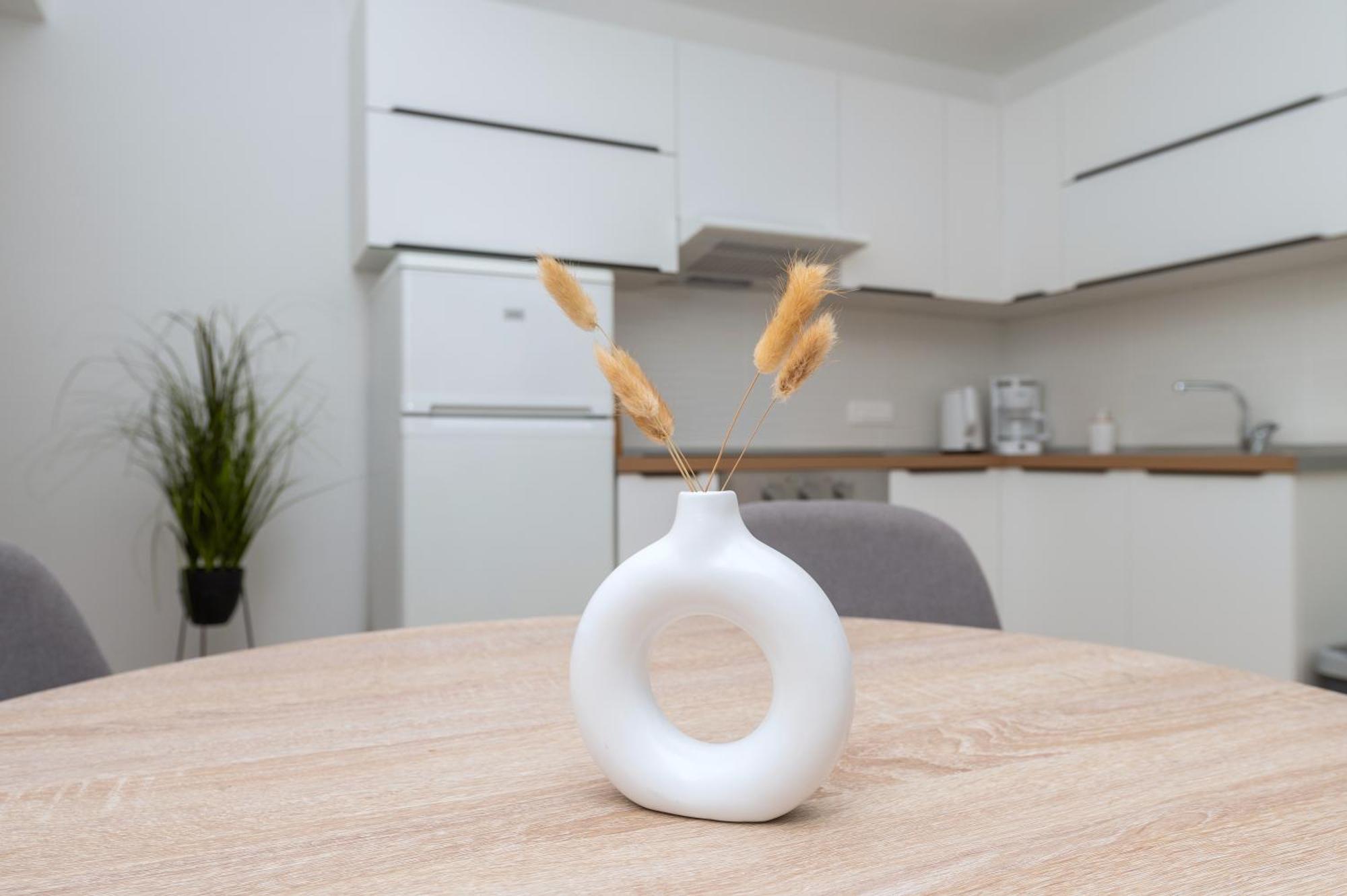 Apartments Marsela Tučepi エクステリア 写真